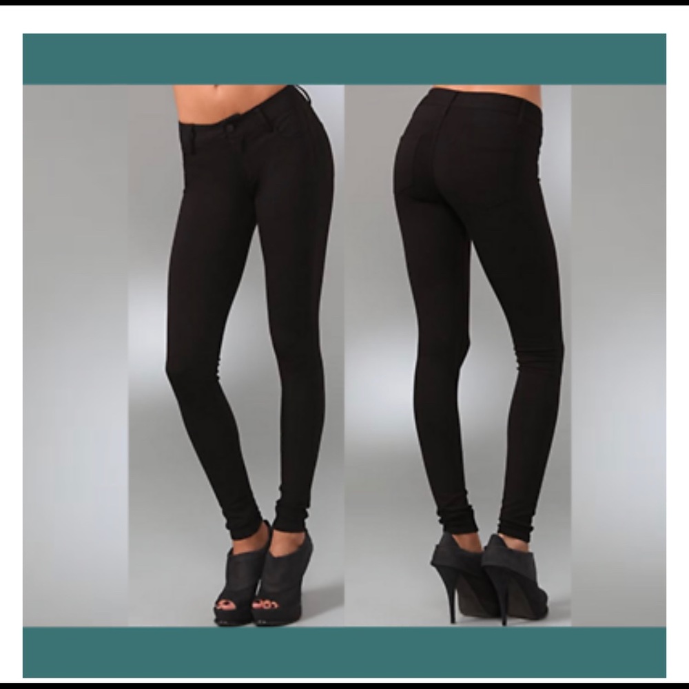 Paige Black Skinny Jeggings Style PSS-06 Size: 28
